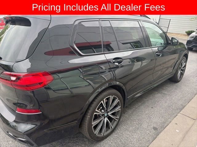 Used 2020 BMW X7 M50i w/ Dynamic Handling Package AWD/4WD image 18