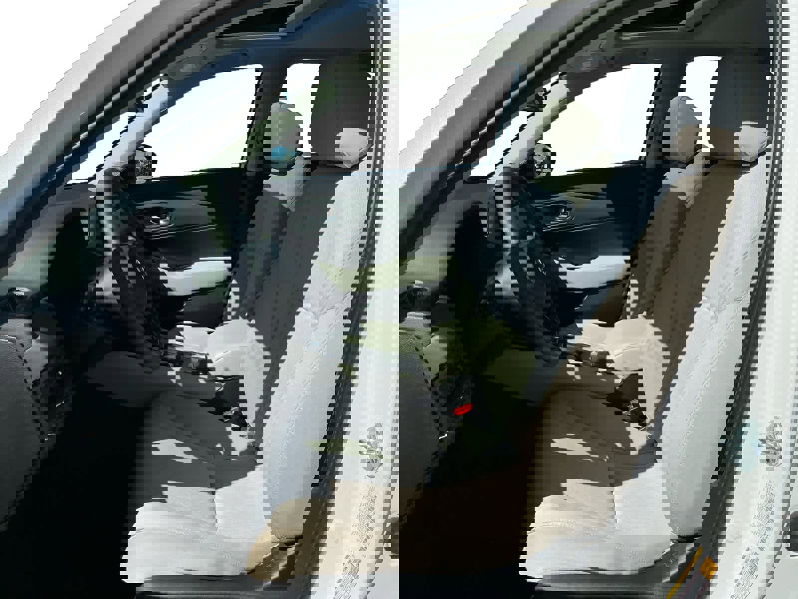 Used 2025 Honda Accord SE image 9