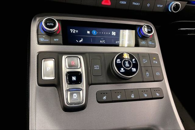 Used 2023 Hyundai Palisade Calligraphy image 30