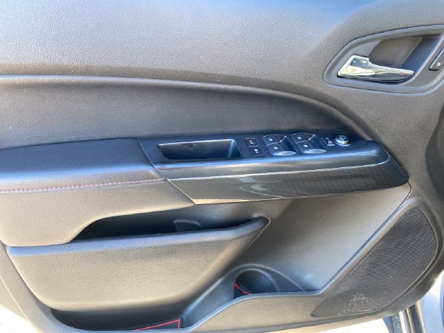 Used 2015 GMC Canyon SLE AWD/4WD image 15
