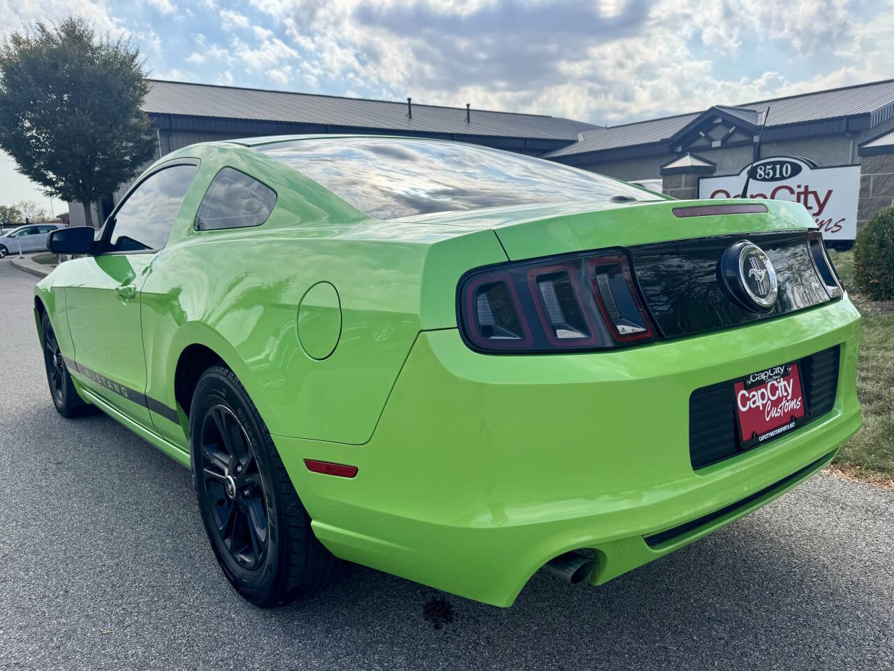 Used 2014 Ford Mustang Premium image 8