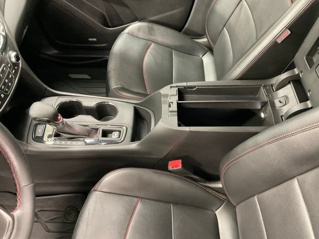 Used 2024 Chevrolet Equinox RS w/ RS Leather Package AWD/4WD image 23
