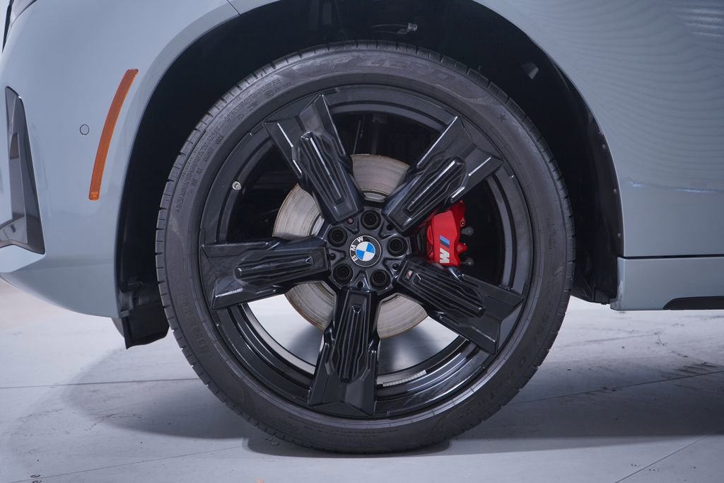 Used 2025 BMW X3 xDrive30i w/ M Sport Package image 2