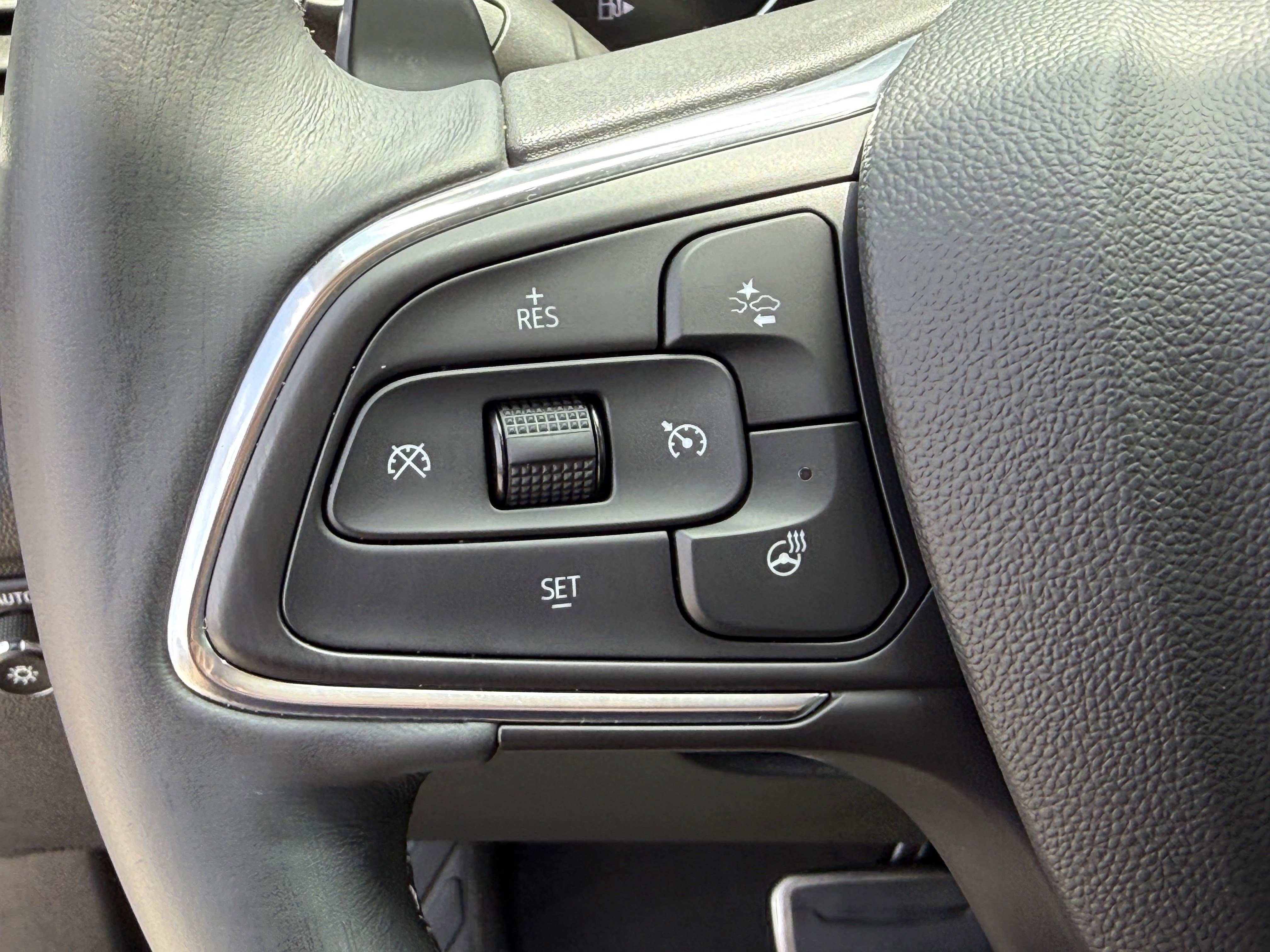 Used 2023 Buick Envision Preferred w/ Sport Touring Package AWD/4WD image 16