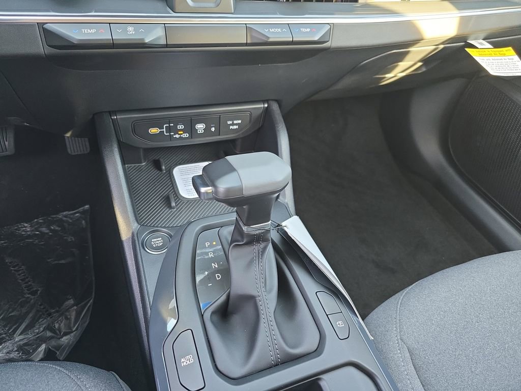 New 2025 Kia K4 EX image 28