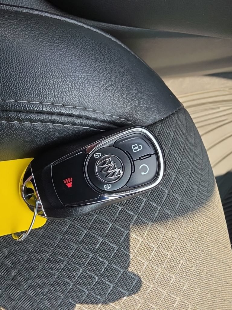 Used 2017 Buick Encore Preferred FWD image 17
