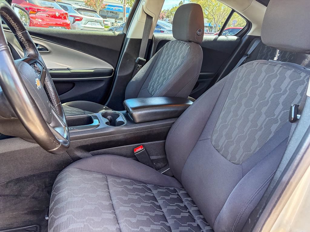 Used 2014 Chevrolet Volt FWD image 38