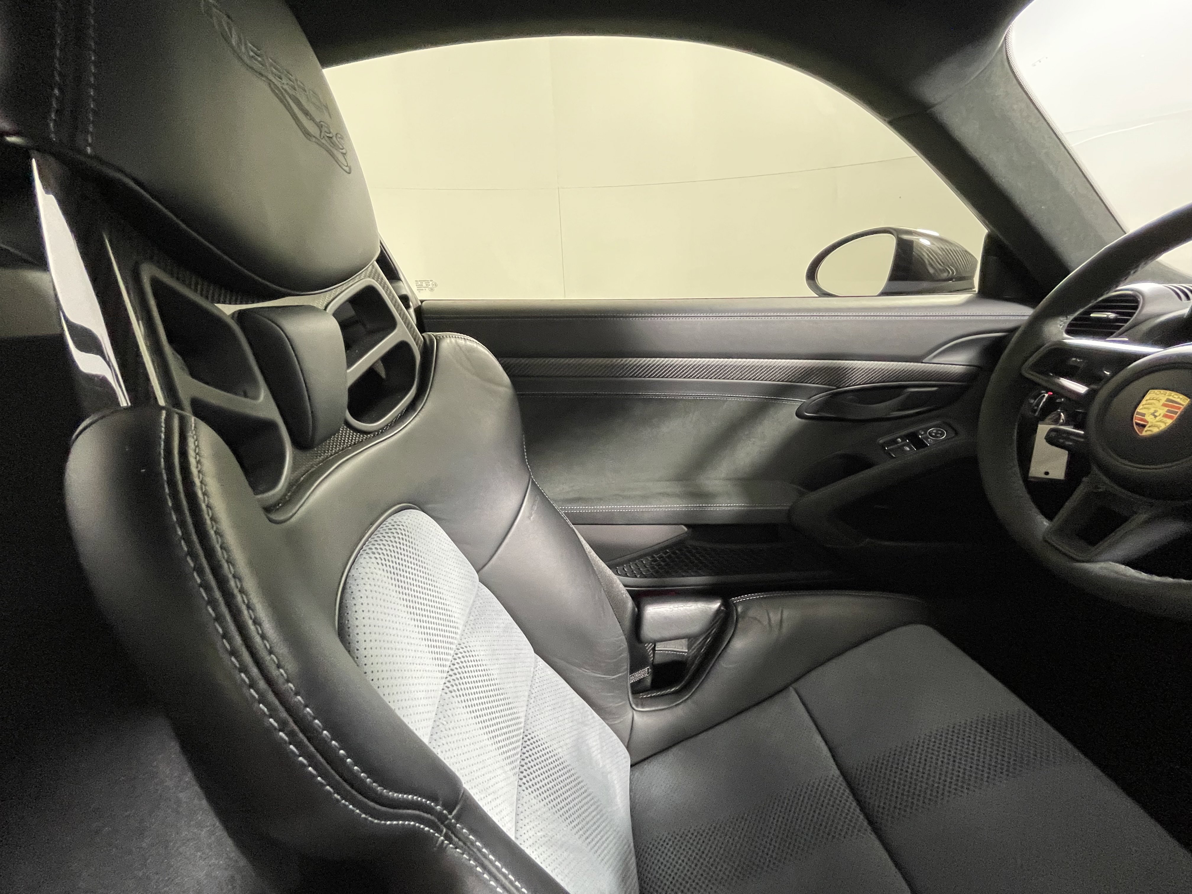 Certified 2023 Porsche 718 Cayman GT4 RS image 17