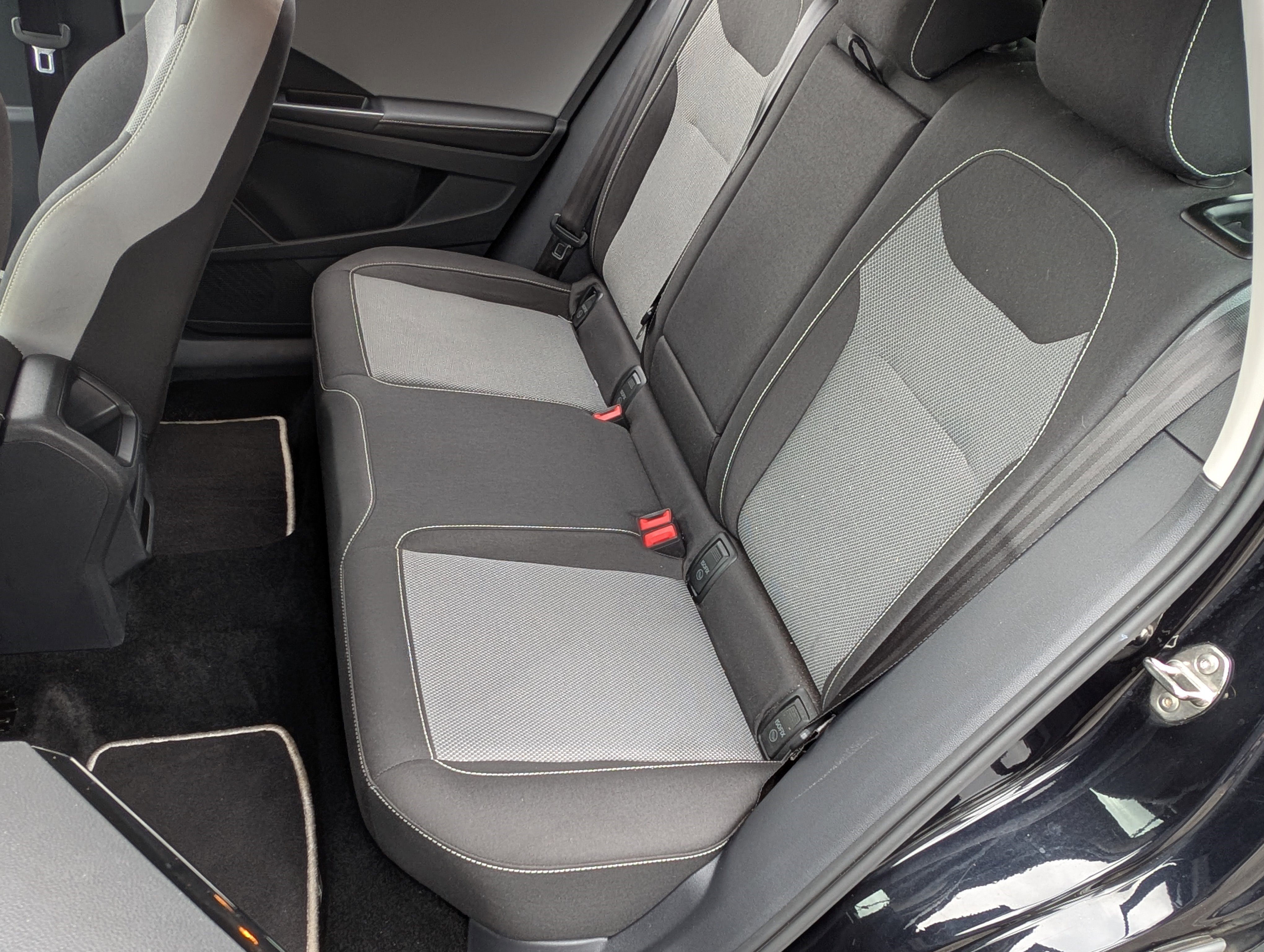 Used 2024 Volkswagen Taos S image 17