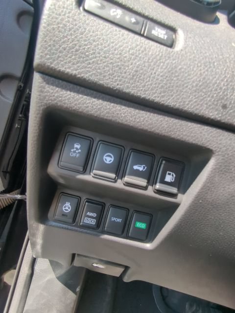 Used 2019 Nissan Rogue SV w/ Premium Package AWD/4WD image 14