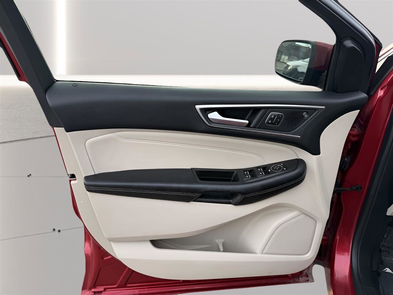 Used 2024 Ford Edge Titanium w/ Equipment Group 301A image 15