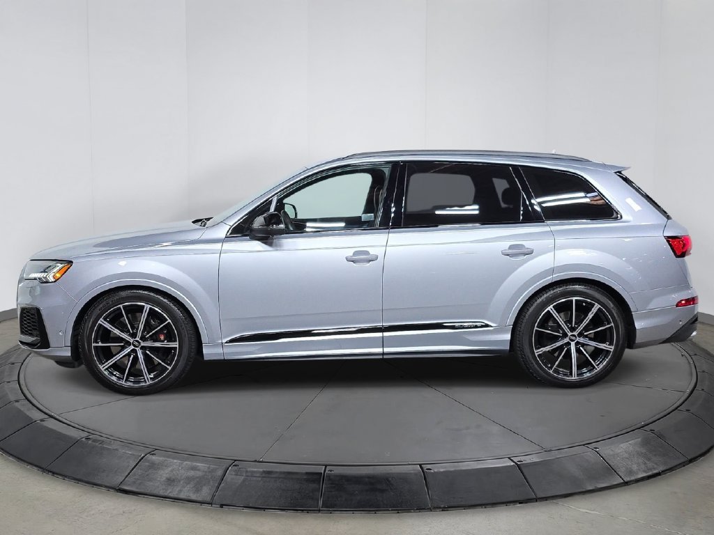 Used 2021 Audi SQ7 Prestige w/ Prestige Package AWD/4WD image 2