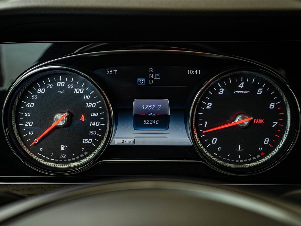 Used 2018 Mercedes-Benz E 400 4MATIC Sedan image 29
