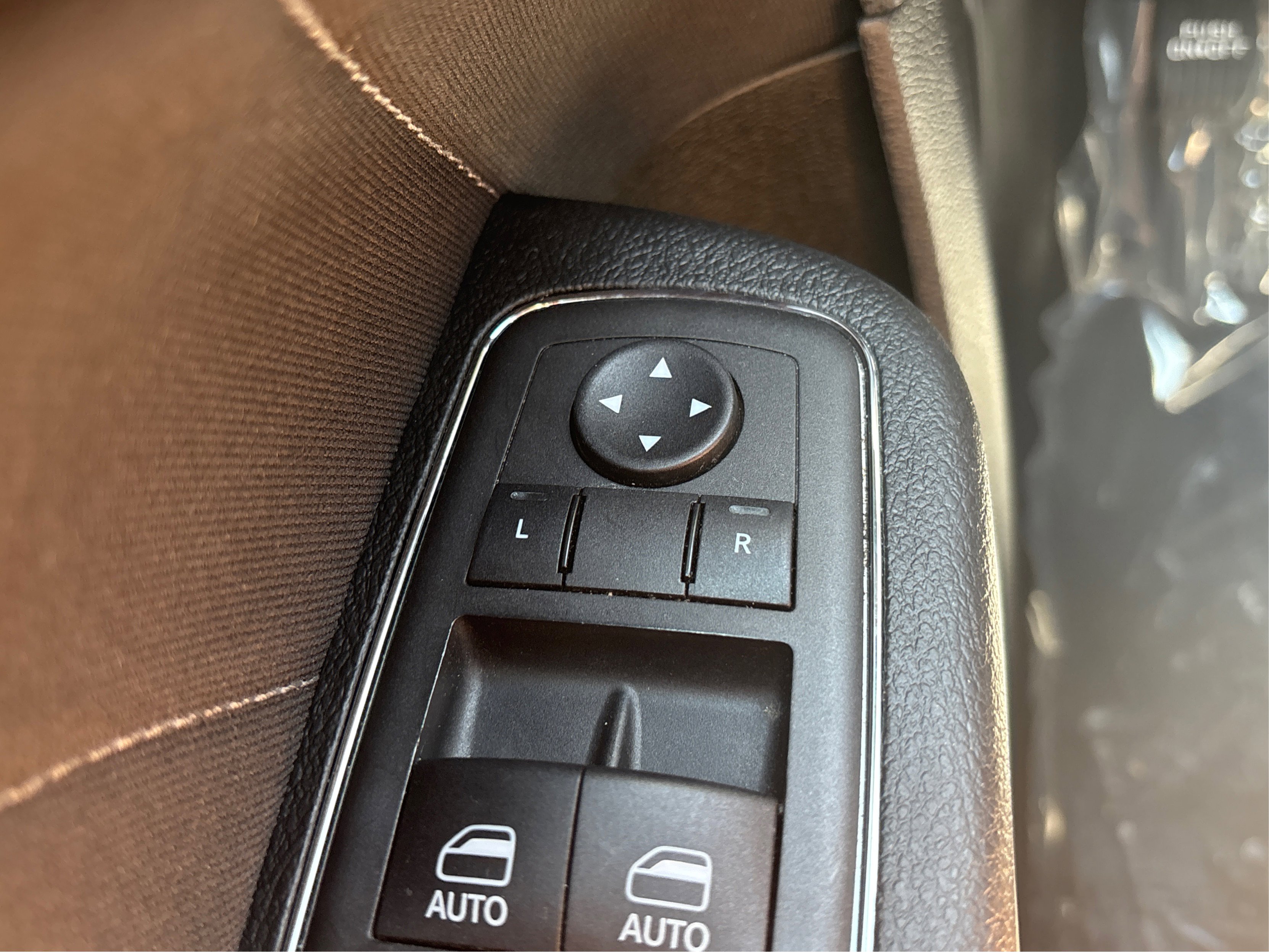 Used 2023 Dodge Charger SXT image 58