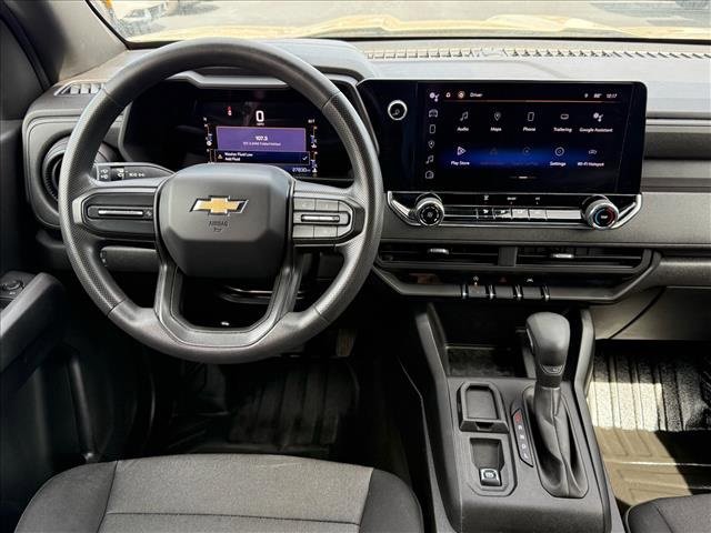 Used 2023 Chevrolet Colorado W/T image 12
