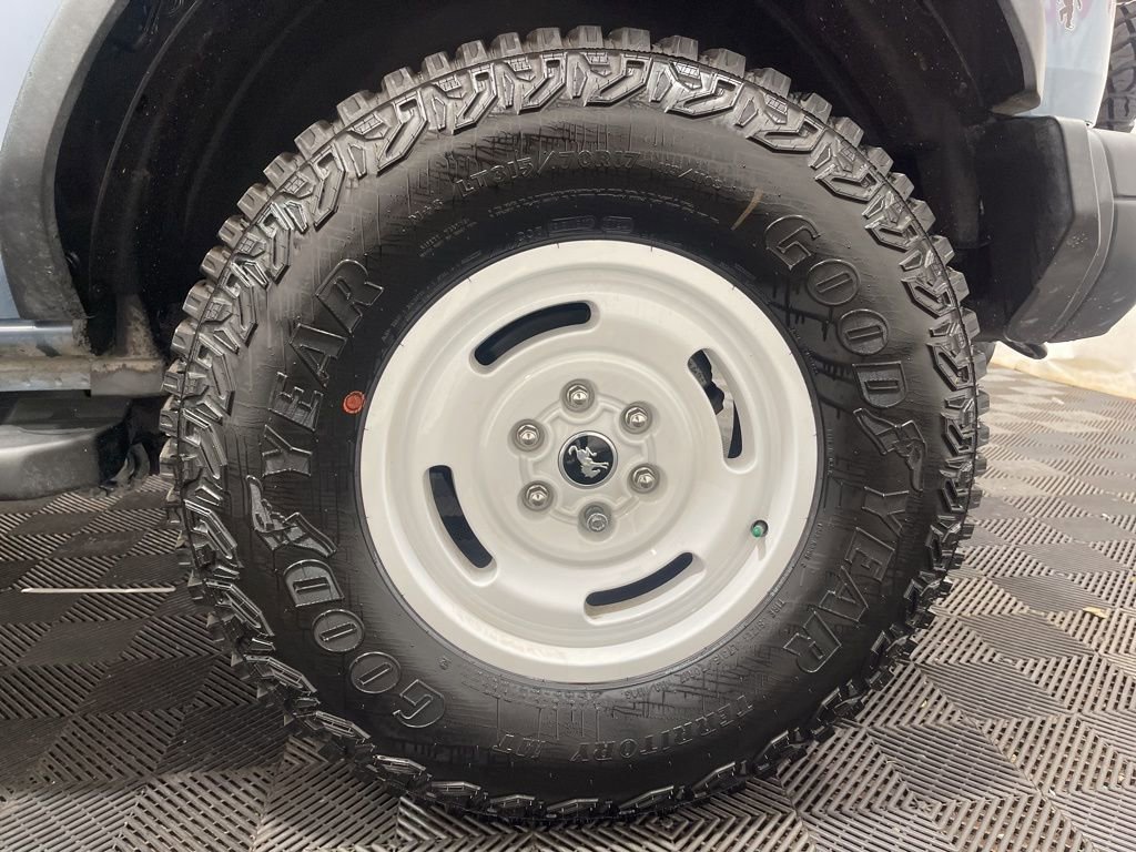 Used 2024 Ford Bronco Heritage Edition image 26