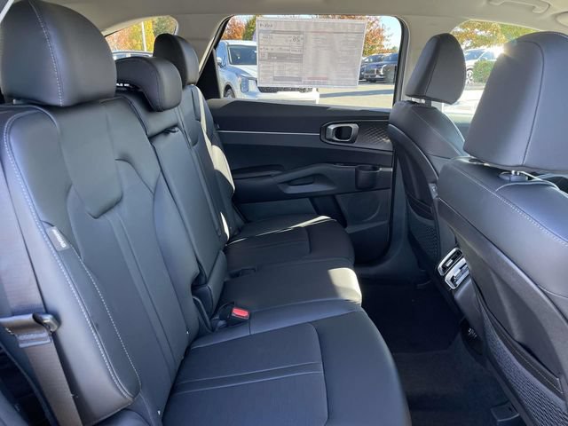 New 2026 Kia Sorento S FWD image 17