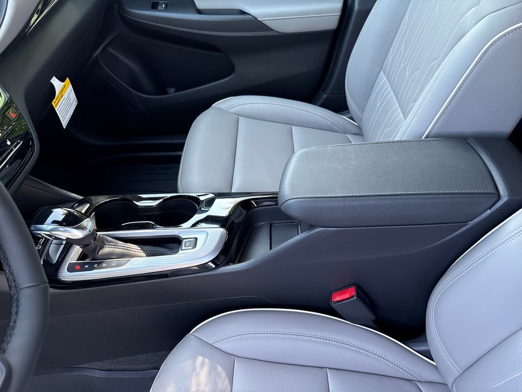 New 2026 Buick Envista Avenir FWD image 28