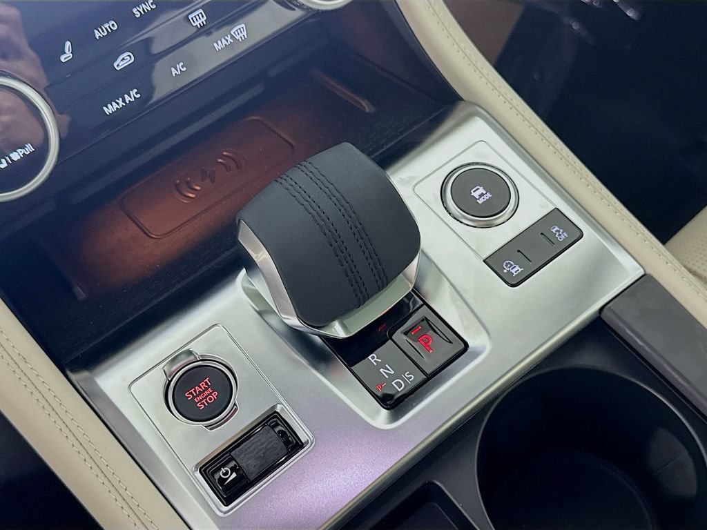 New 2026 Jaguar F-PACE R-Dynamic S AWD/4WD image 16