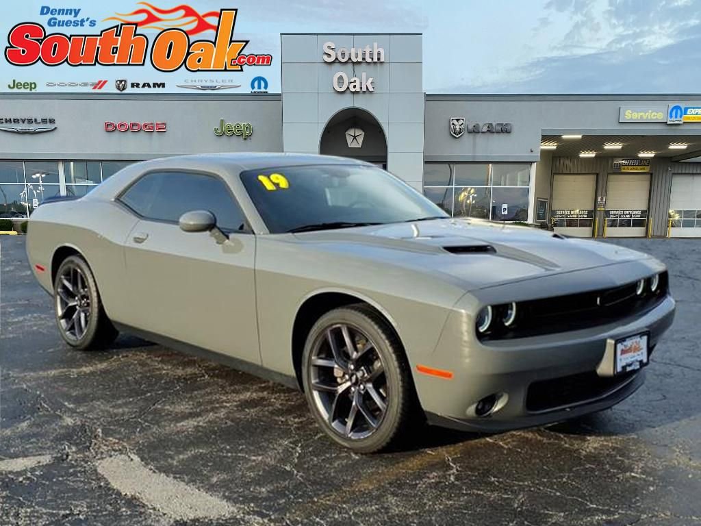 Certified 2019 Dodge Challenger SXT w/ Blacktop Package