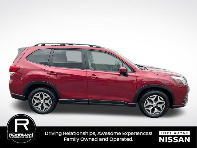 Used 2024 Subaru Forester Premium AWD/4WD image 33