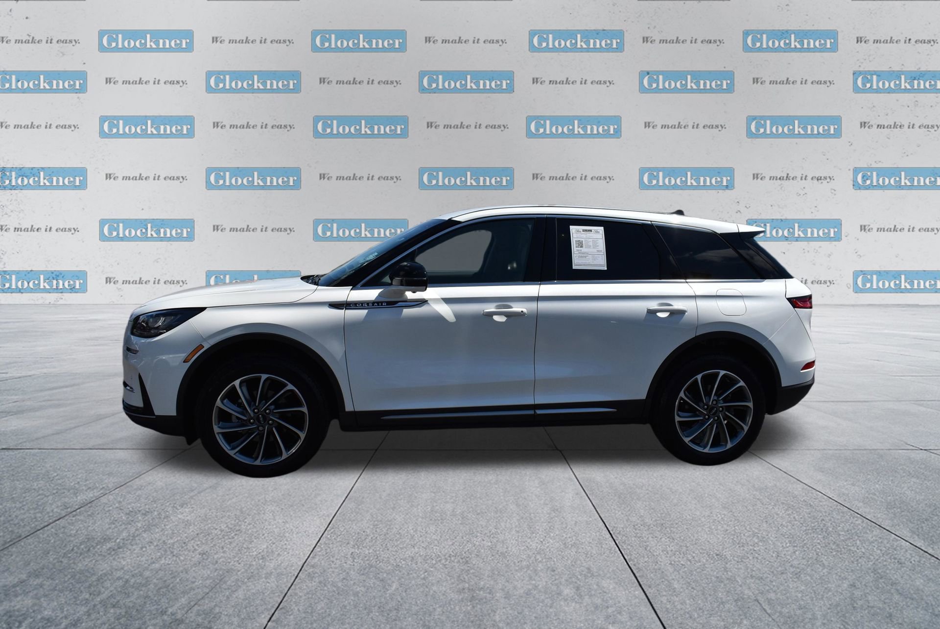 Used 2023 Lincoln Corsair AWD w/ Equipment Group 101A image 9