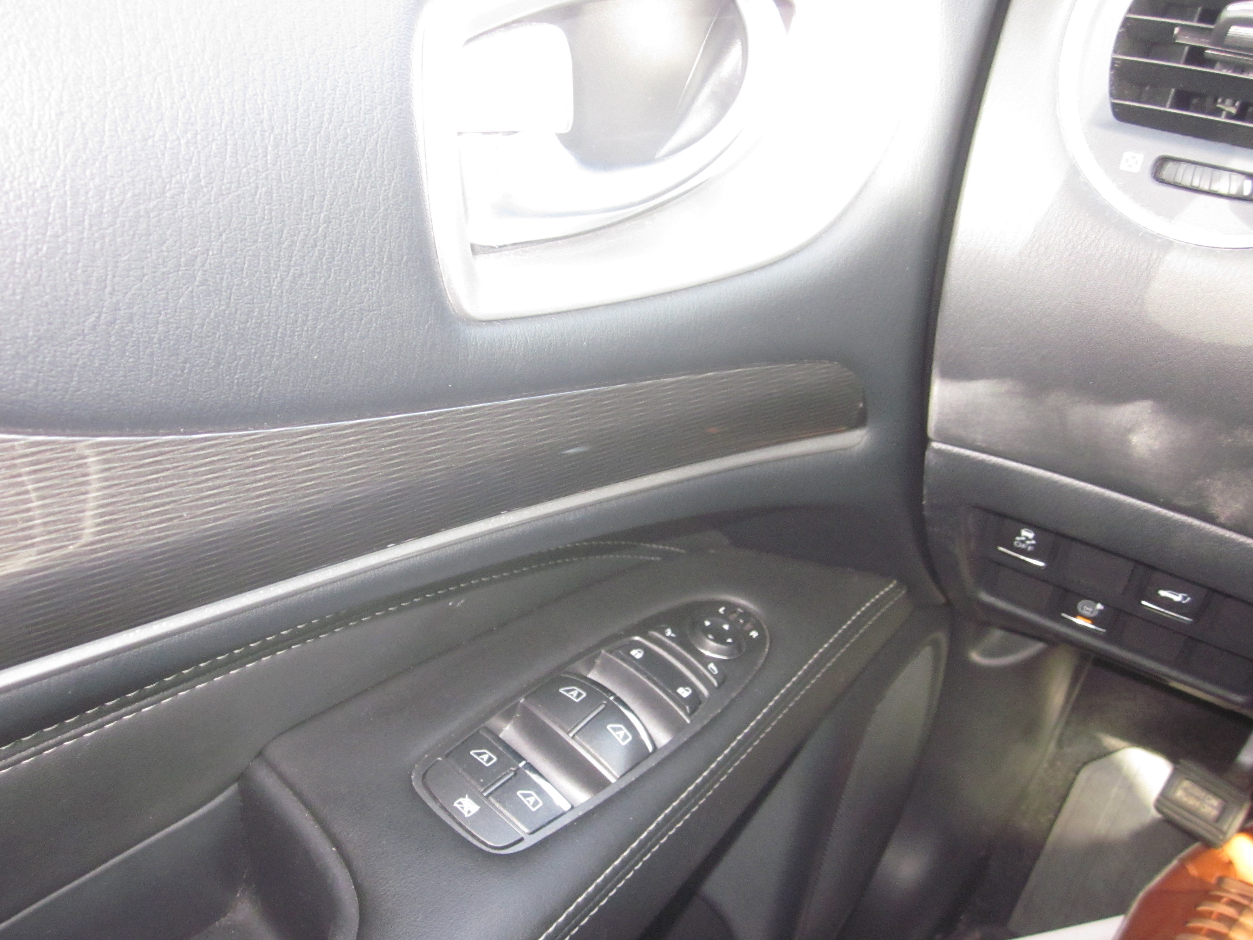 Used 2019 INFINITI QX60 Pure image 25