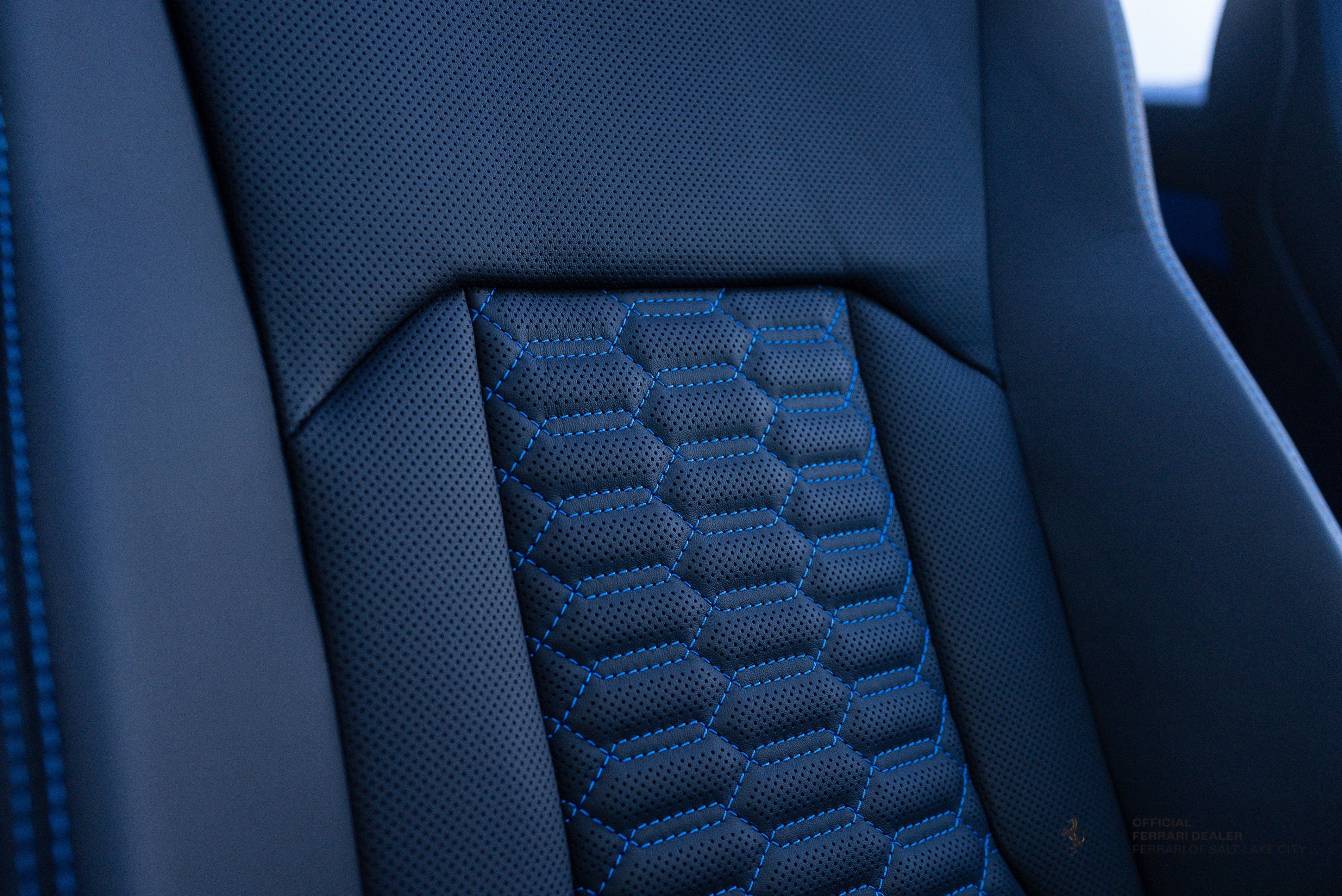 Used 2022 Lamborghini Urus image 25