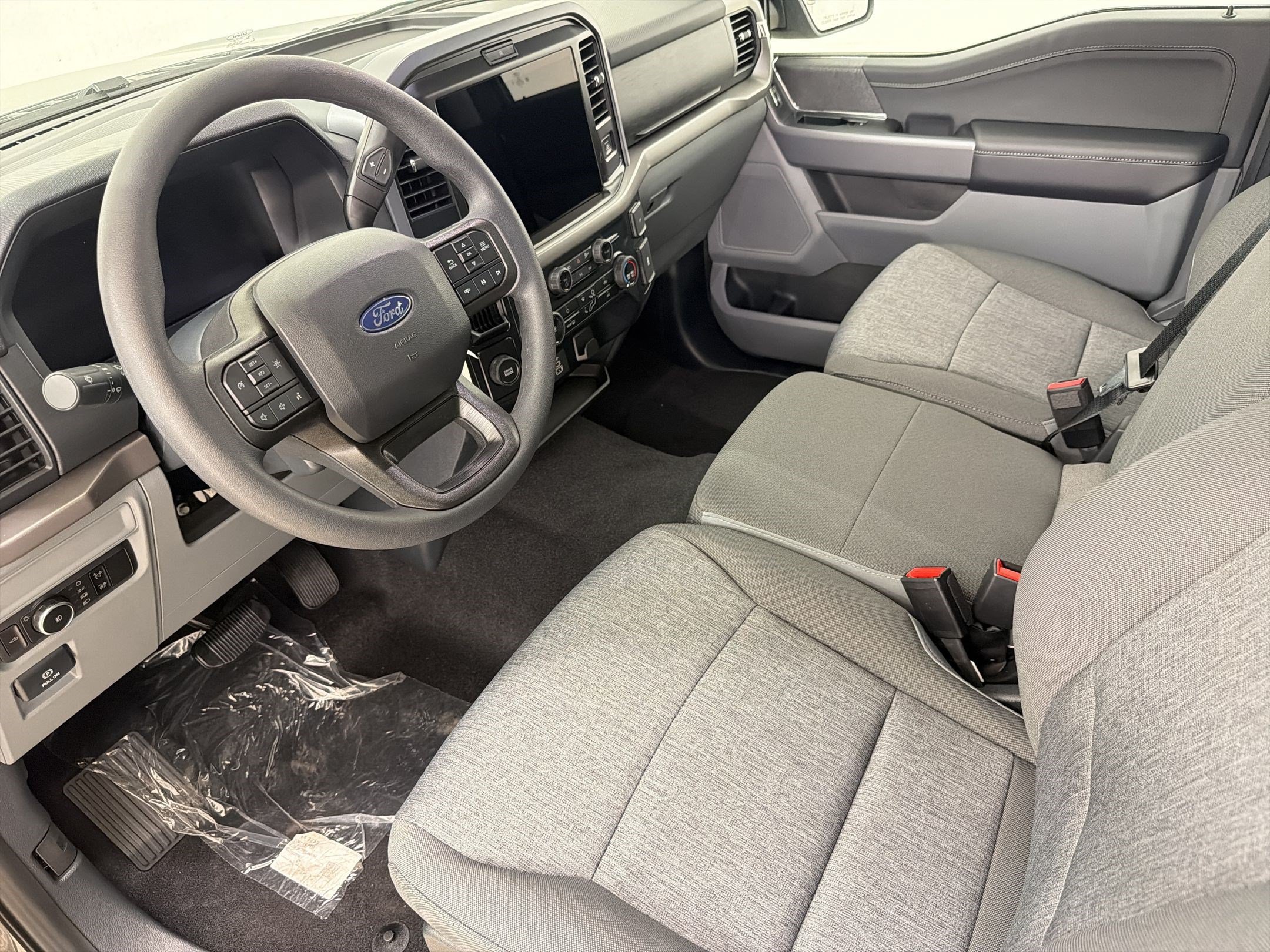 New 2026 Ford F150 XLT RWD image 4