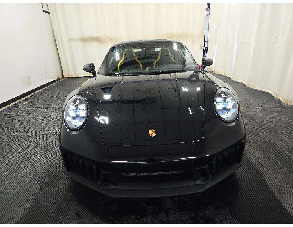Used 2026 Porsche 911 Carrera GTS image 2
