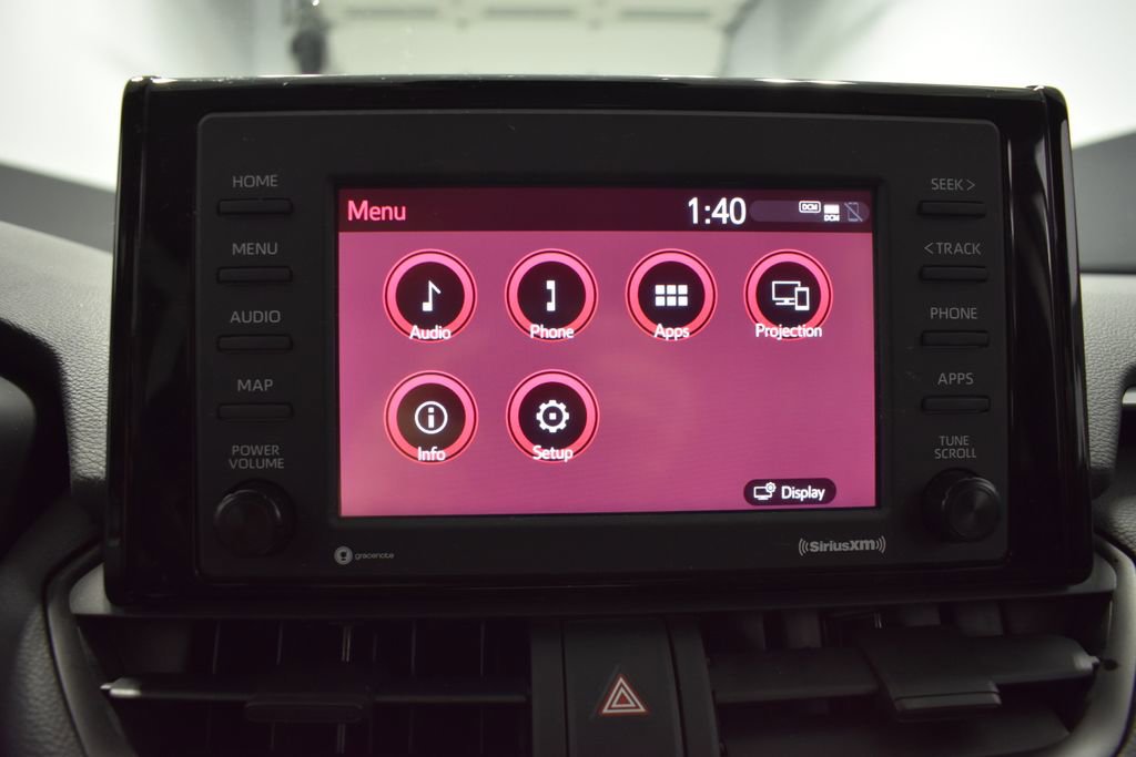 Used 2022 Toyota RAV4 LE AWD/4WD image 21