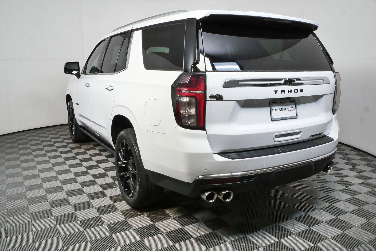 Certified 2023 Chevrolet Tahoe Premier w/ Premium Package 2 AWD/4WD image 25