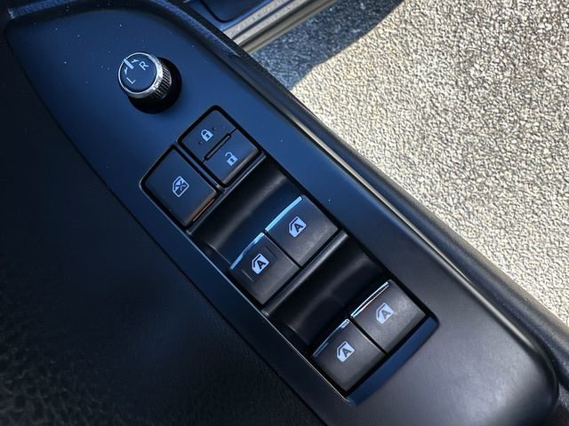 Used 2018 Toyota Highlander Limited Platinum image 23