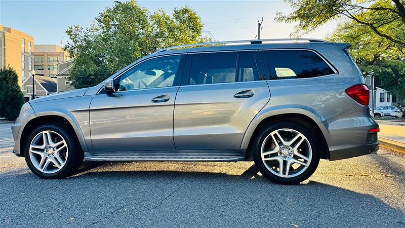 Used 2014 Mercedes-Benz GL 550 4MATIC image 13