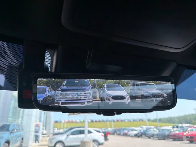 Used 2025 Toyota Tundra Platinum w/ TRD Off-Road Package AWD/4WD image 31