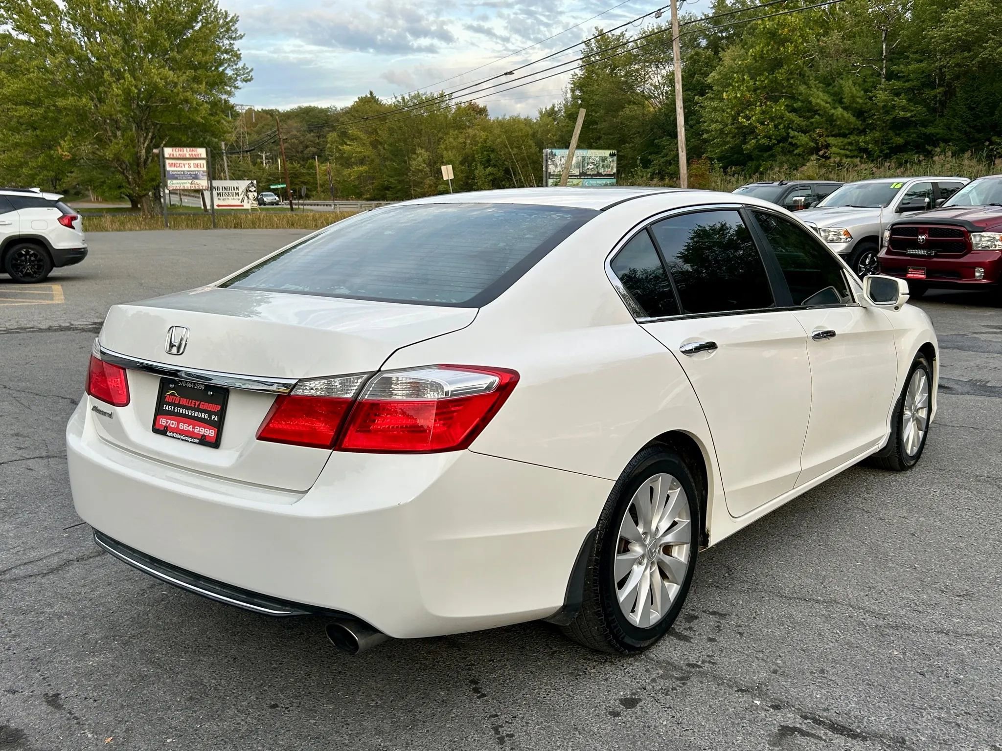 Used 2015 Honda Accord EX image 8