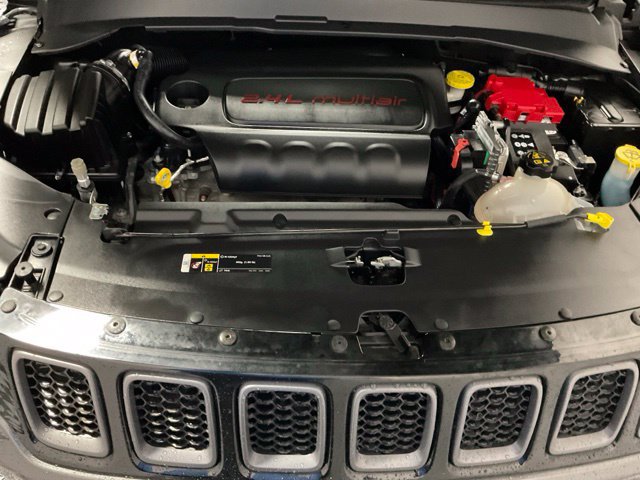 Used 2021 Jeep Compass Latitude AWD/4WD image 43
