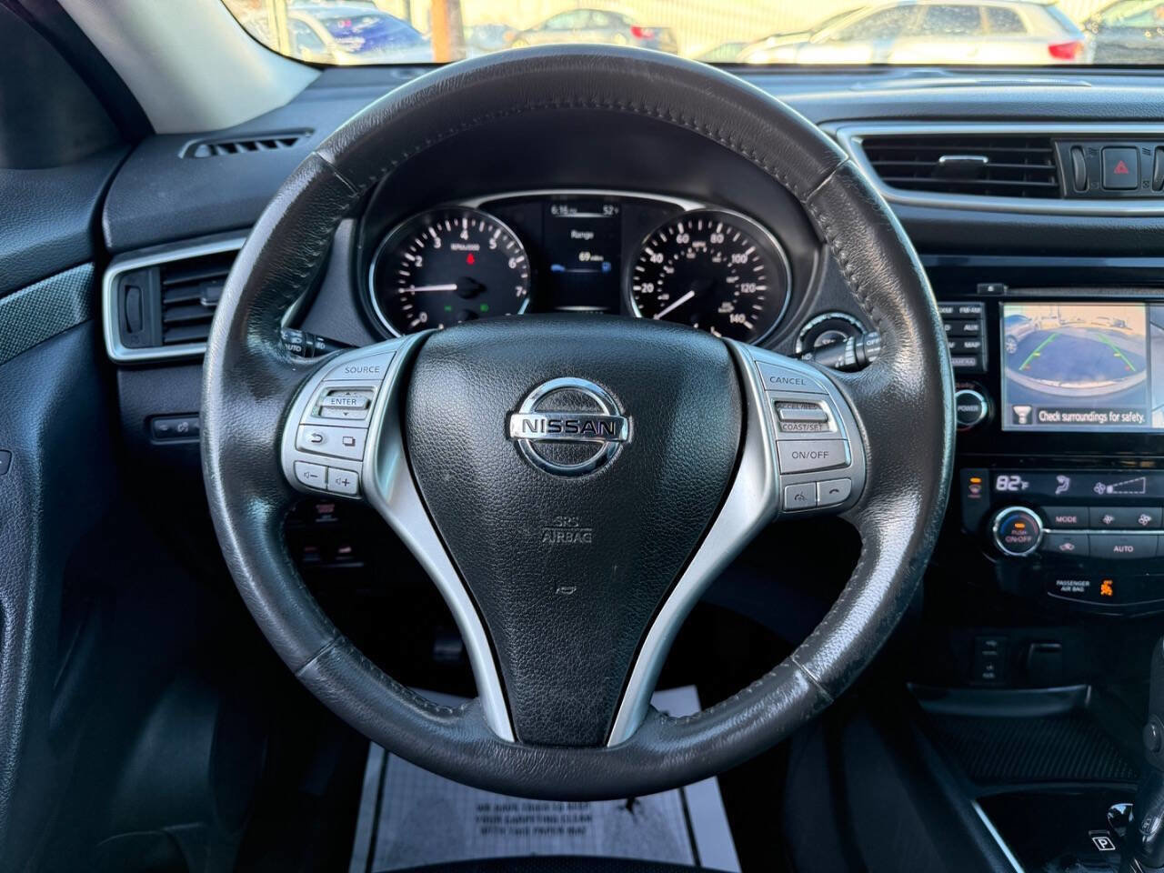 Used 2014 Nissan Rogue SL image 16