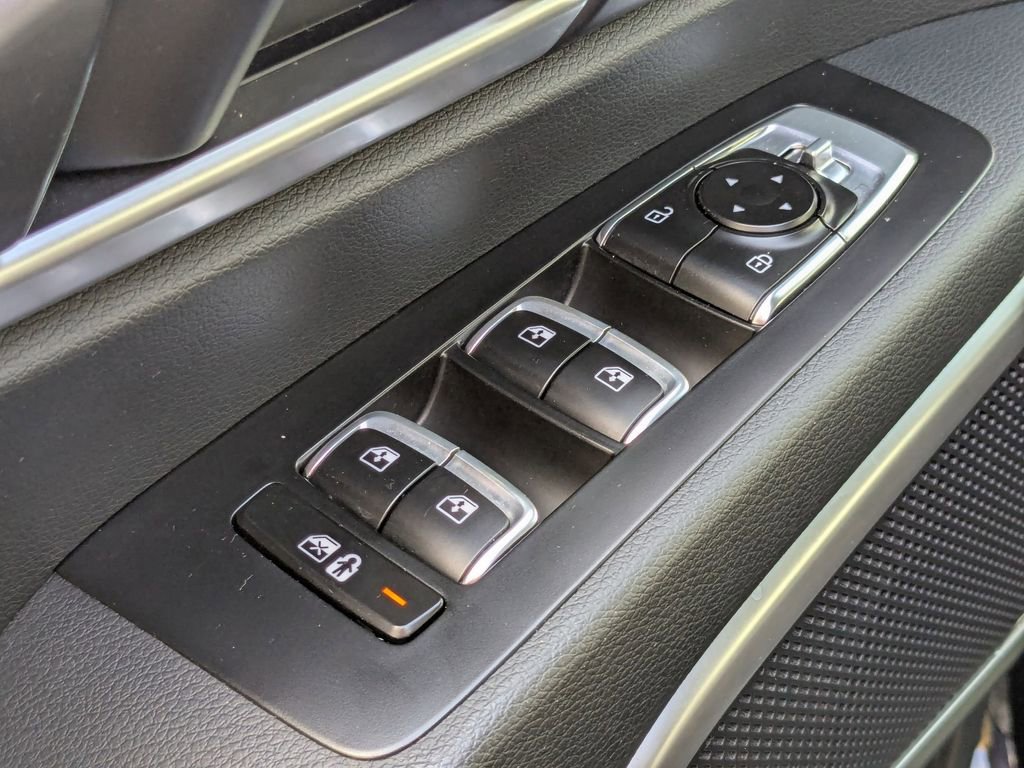 Used 2025 Kia Telluride S image 15