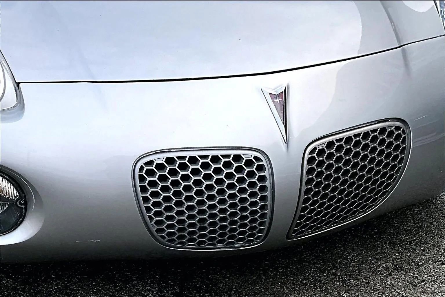 Used 2008 Pontiac Solstice Convertible w/ Premium Package image 23