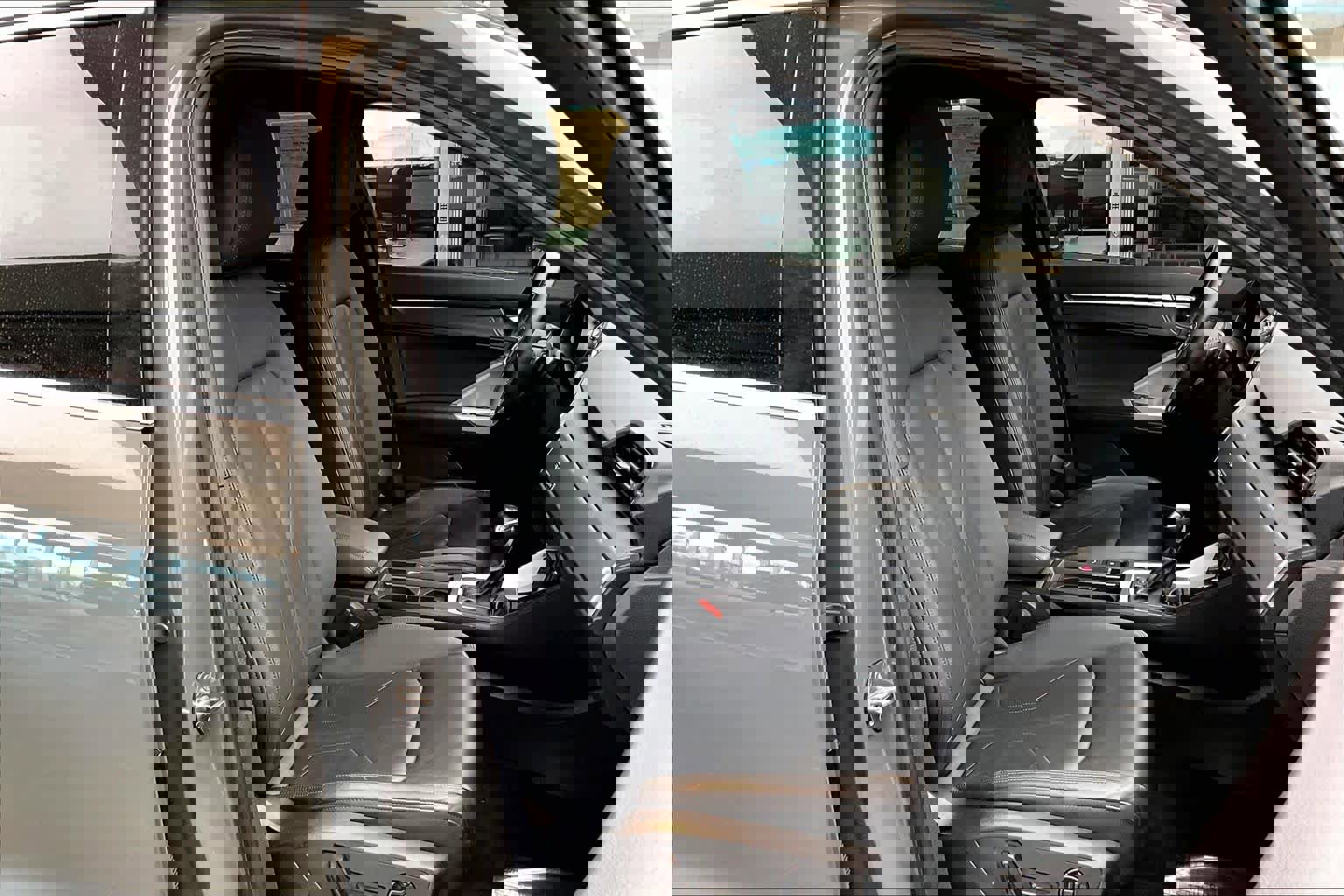 Used 2023 Audi Q3 2.0T Premium w/ Convenience Package image 8