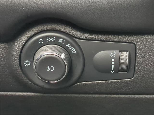 Certified 2021 Dodge Durango SXT image 26