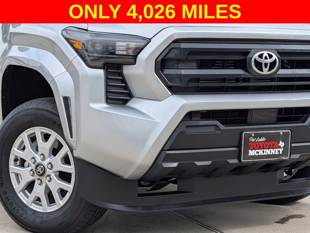 Used 2025 Toyota Tacoma SR AWD/4WD image 3