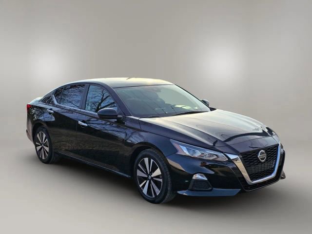 Used 2021 Nissan Altima 2.5 SV image 3