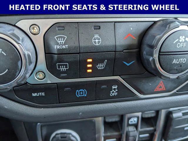 Certified 2025 Jeep Wrangler Unlimited Sahara image 5