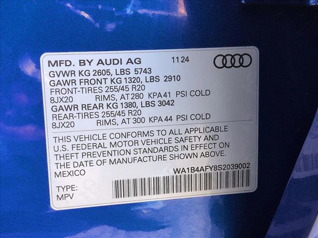 Used 2025 Audi SQ5 Premium Plus w/ Premium Plus Package image 27