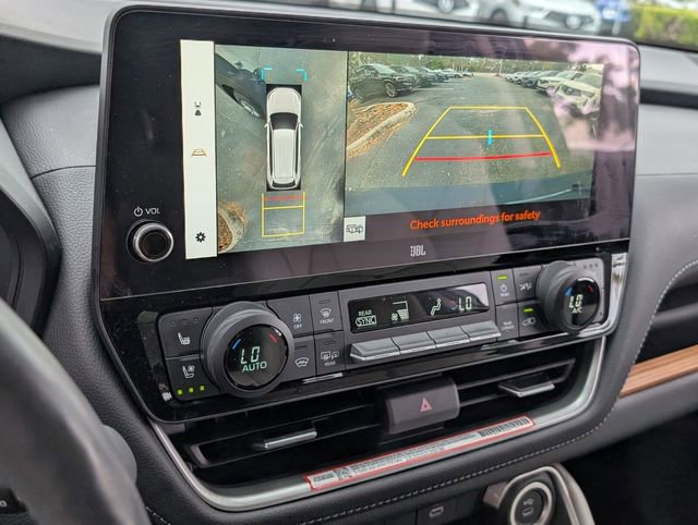 Used 2025 Toyota Grand Highlander AWD image 29