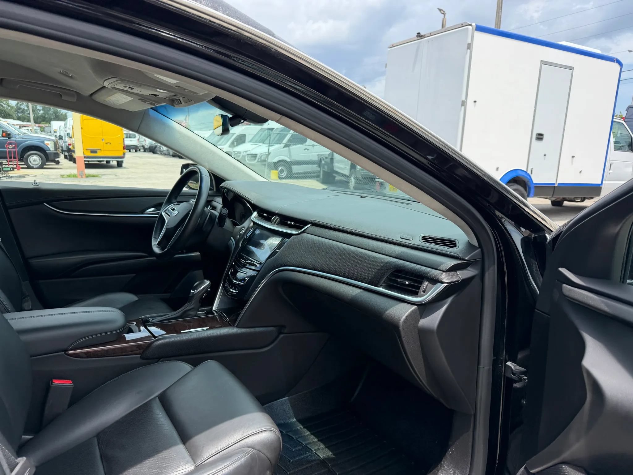 Used 2016 Cadillac XTS FWD image 26