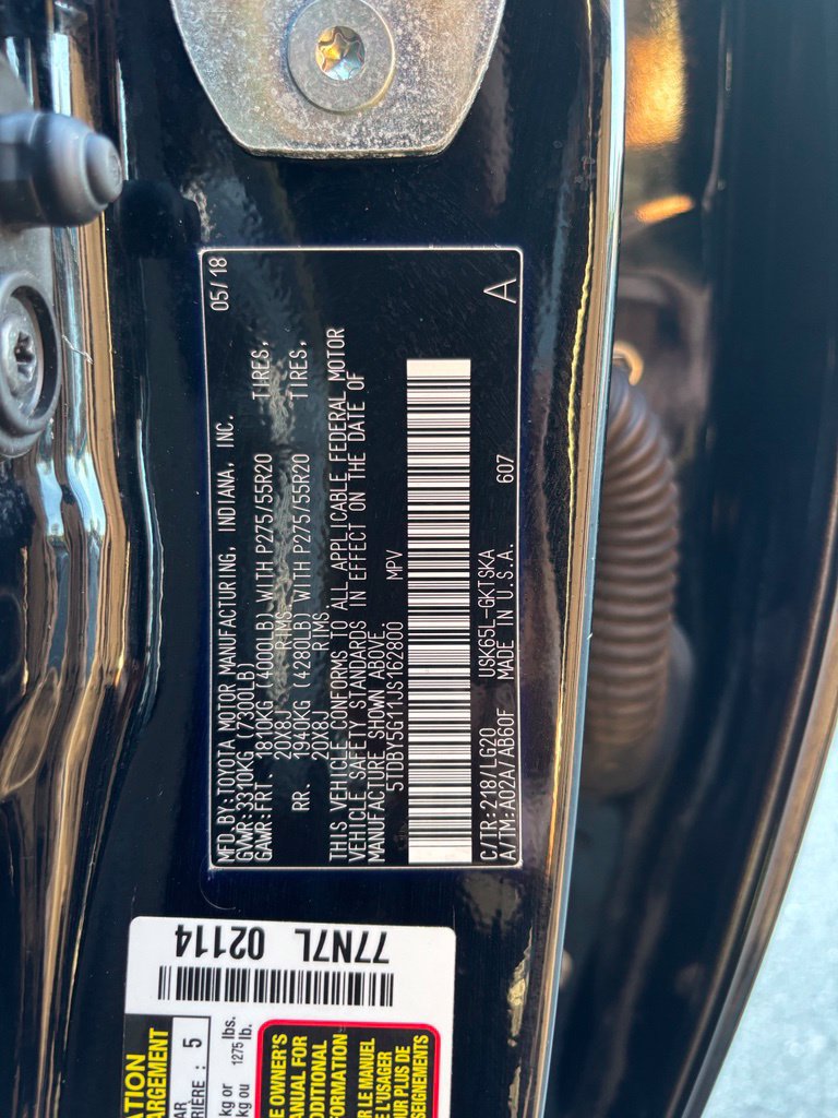 Used 2018 Toyota Sequoia TRD Sport AWD/4WD image 14