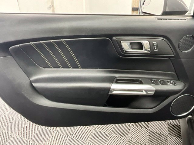 Used 2016 Ford Mustang GT Premium RWD image 17